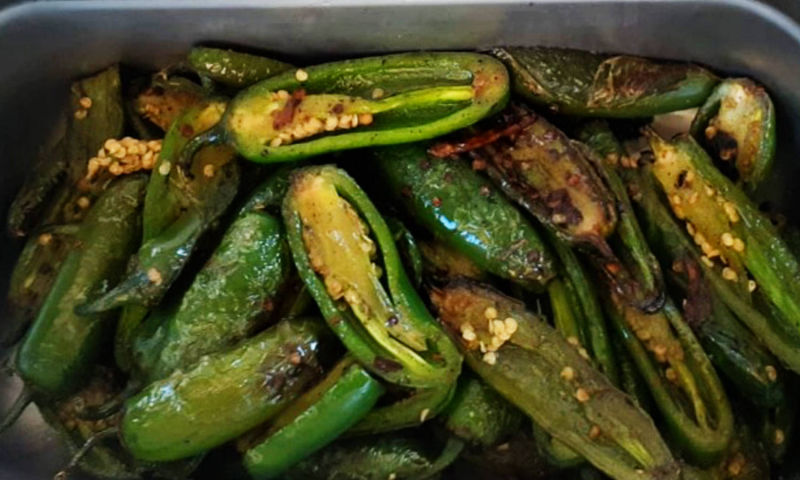 Taco-aoke Roasted Chilies 